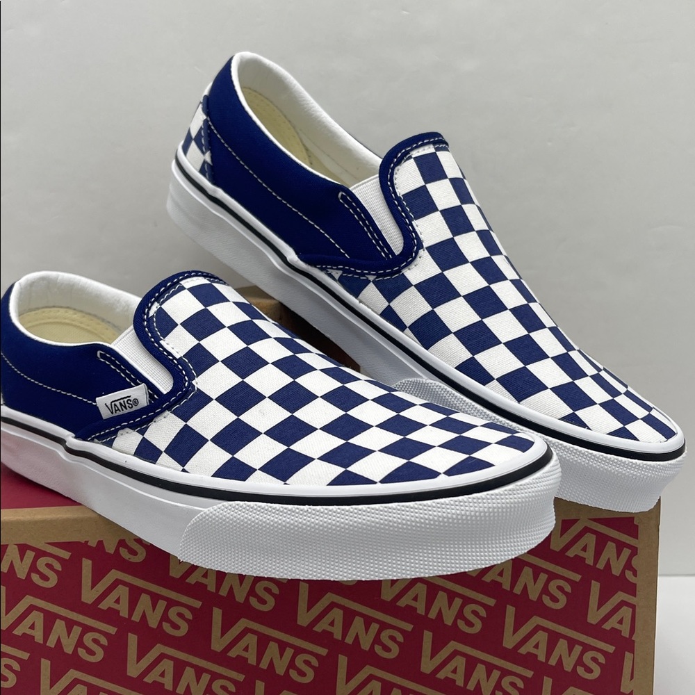 Vans WMNS Classic Slip-On
Color Theory Checkerboard
VN000BVZBYM Sneakers Beacon - Picture 5 of 16